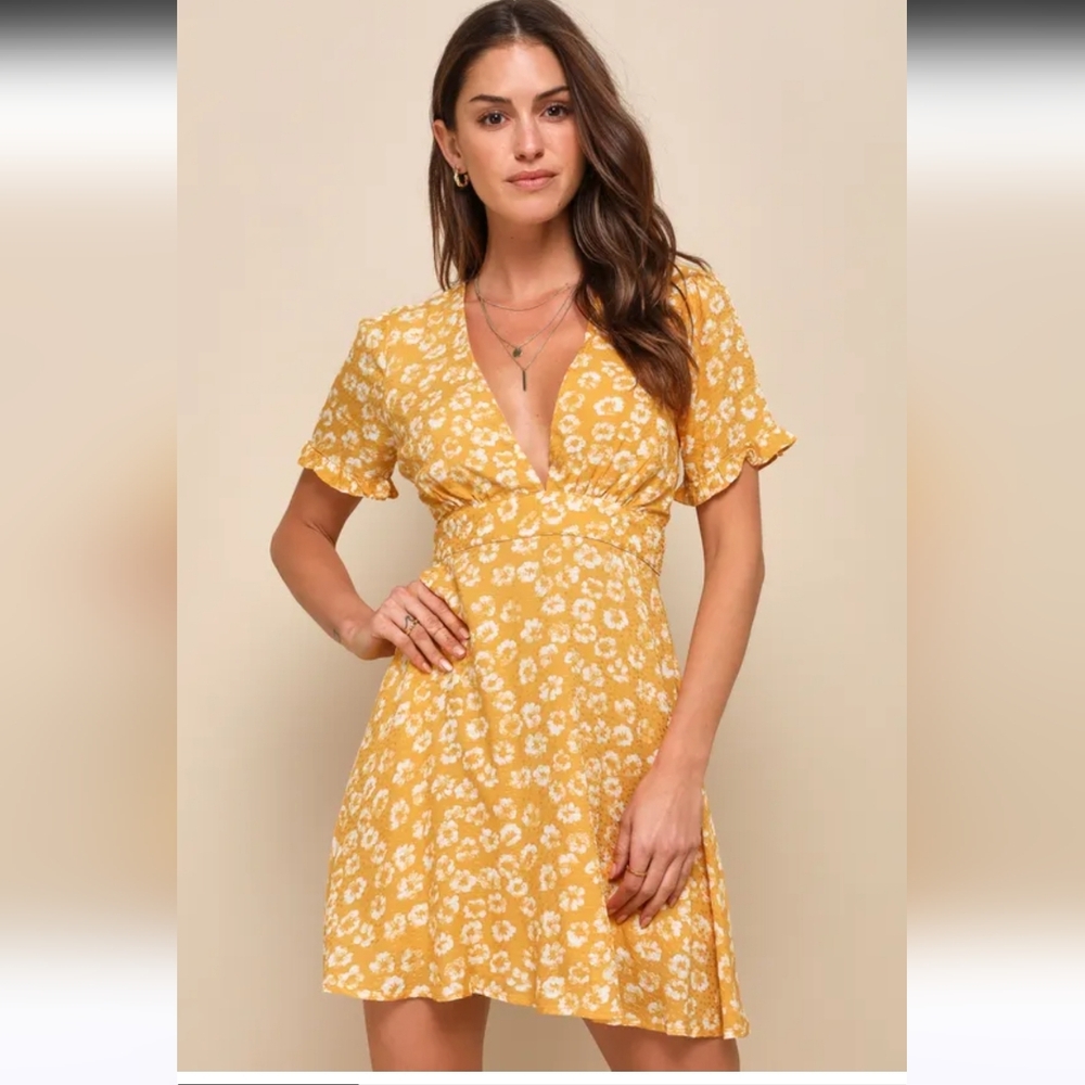 Lulus Garden Explorer Mustard Yellow Floral Print Mini Dress. Large
